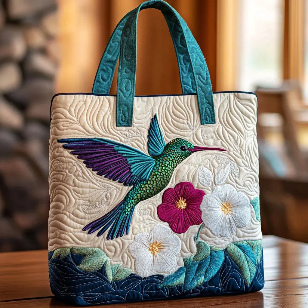 Quiltet tote bag med kolibri og hvid blomst